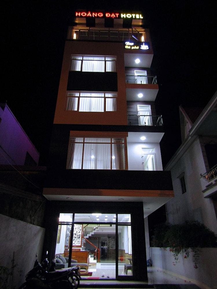 Hoang Dat Hotel Dong Hoi Exterior photo